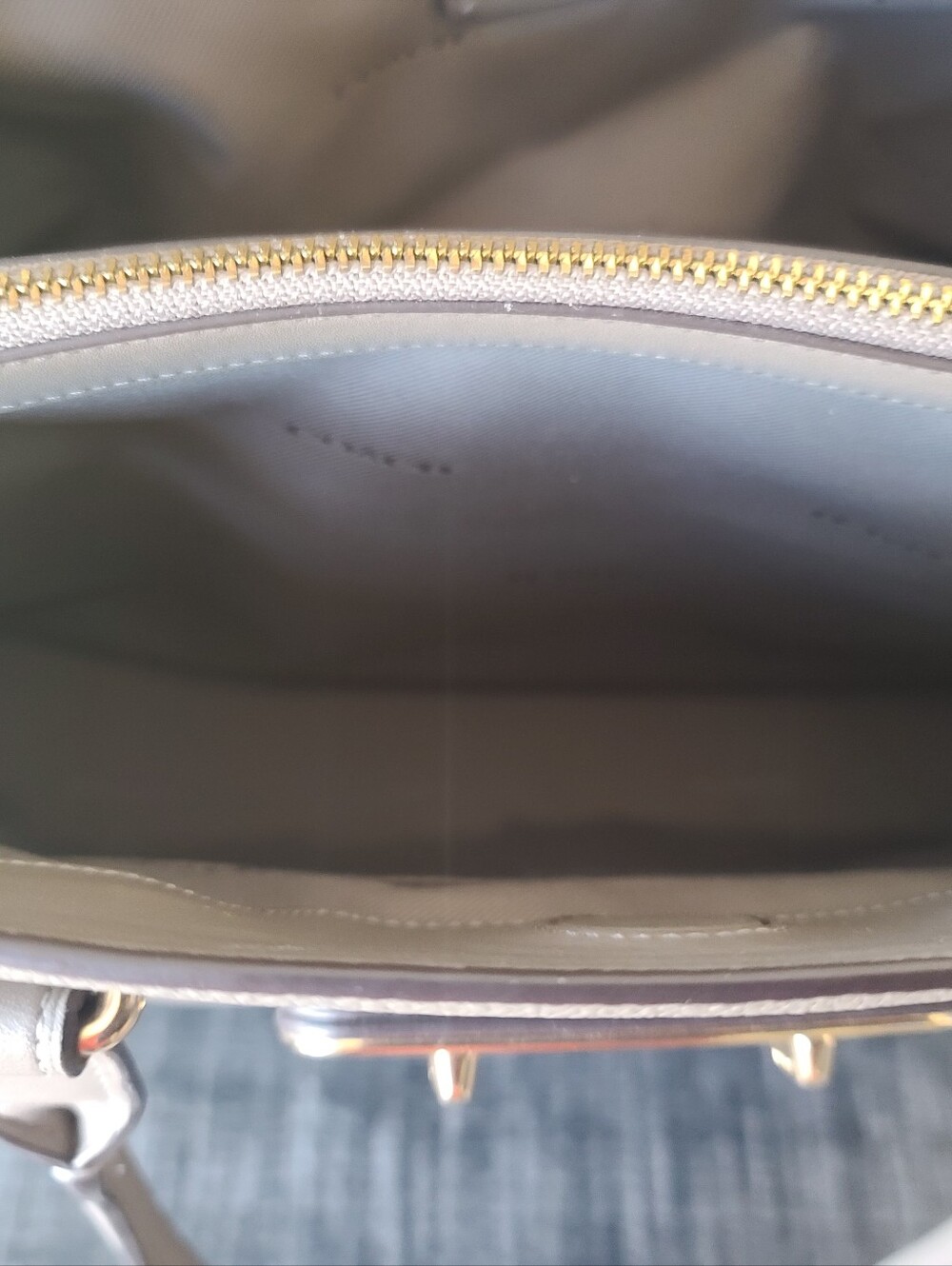 Coach Taupe Pebbled Leather Swagger Carryall Shoulder Bag #F36488 - Picture 10 of 12
